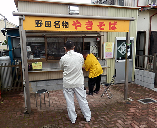 野田のやきそば店頭