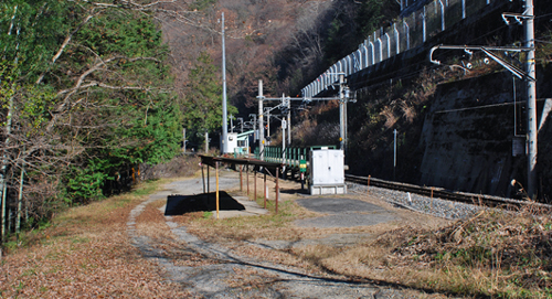 金野駅前広場