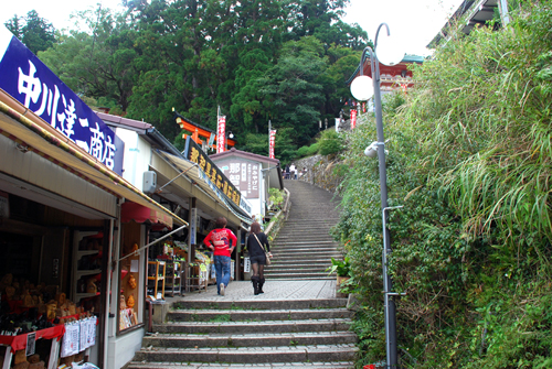 参道の石段