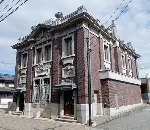 旧森田銀行本店